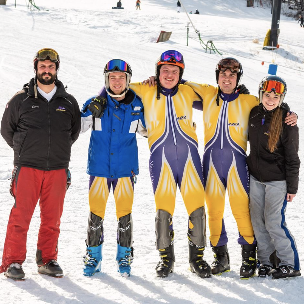 Alfred Ski Team
